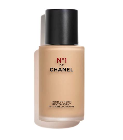 chanel n1 foundation
